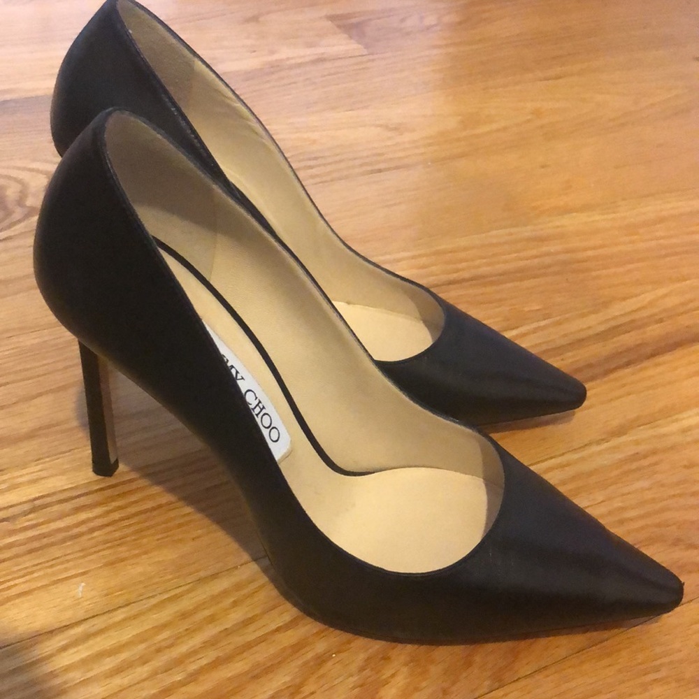 JIMMY CHOO SIMPLE CLASSIC LEATHER PUMP 38.5